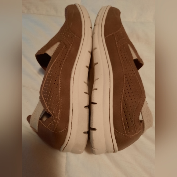 Womens shoes b.o.c flats size 8 - Picture 3 of 4